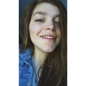 Meet your Posher, Katrina